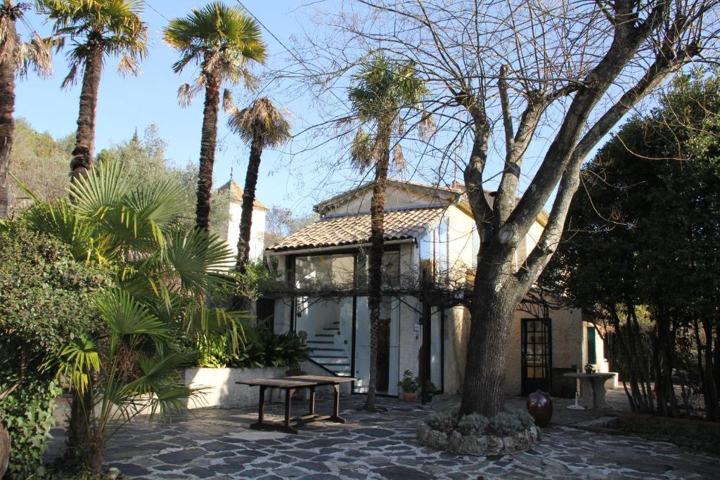 Les Montades Chambres D'Hotes Anduze Exterior foto